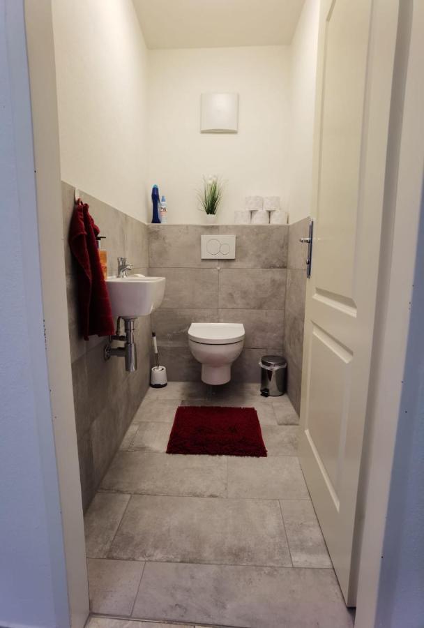 Ferienwohnung Eckberger Weinstrasse 139 غامليتز المظهر الخارجي الصورة